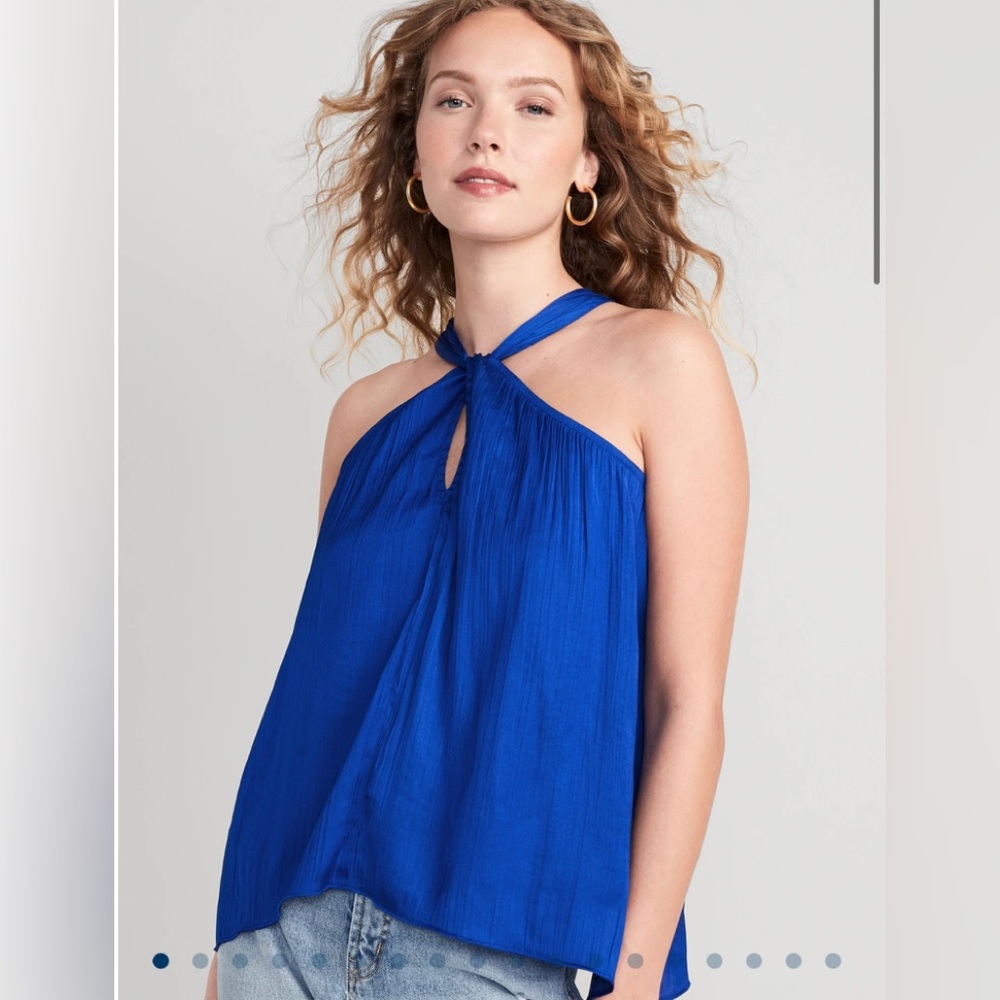 Sleeveless Satin twist halter blouse flowy top